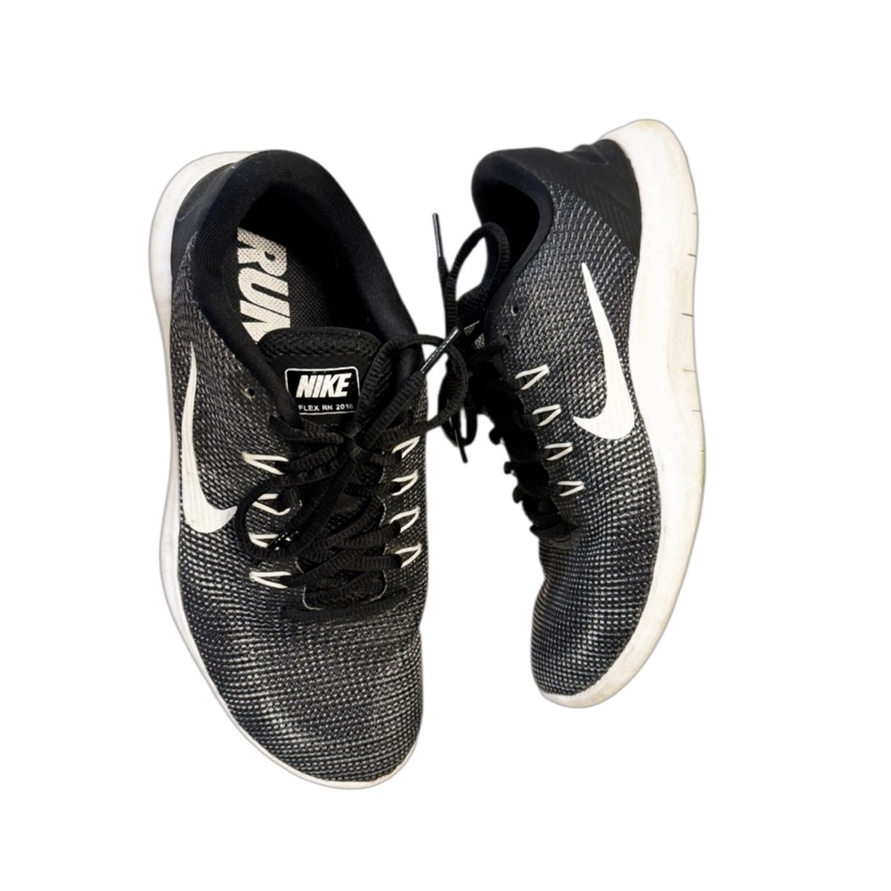 Nike Flex Black and White Running Shoes Sz 9